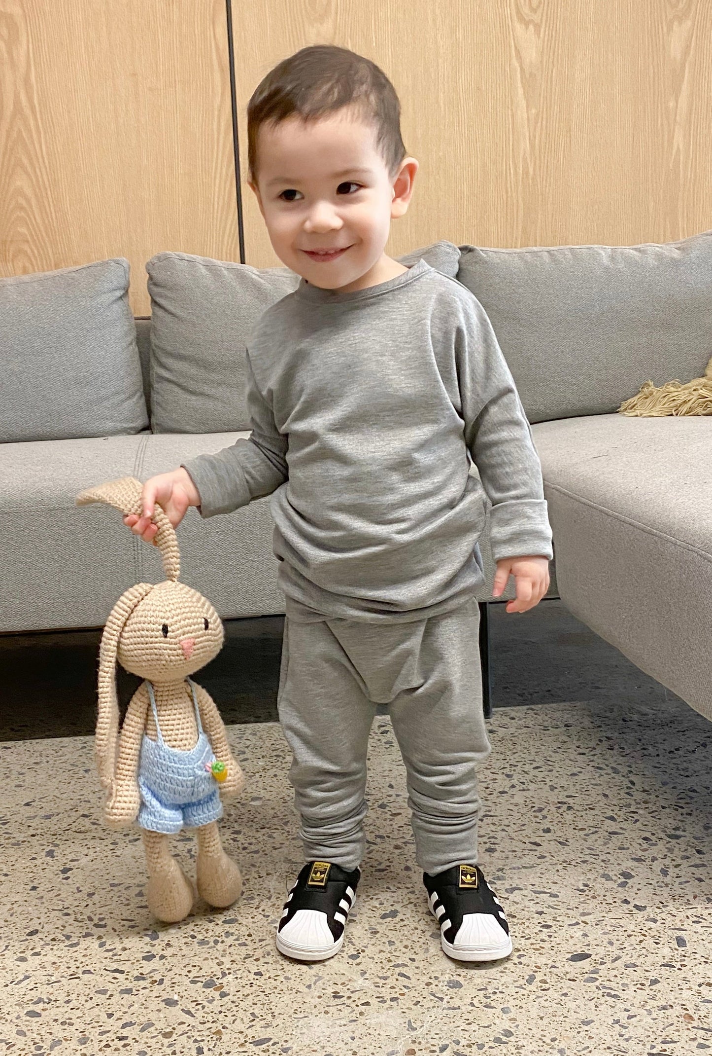 Eco-friendly kids' clothing – gender-neutral Grey Cloud grow with me sweater, sustainably made in Canada.